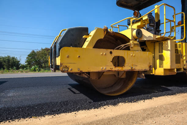Best Driveway Pavers Contractor  in Yazoo City, MS